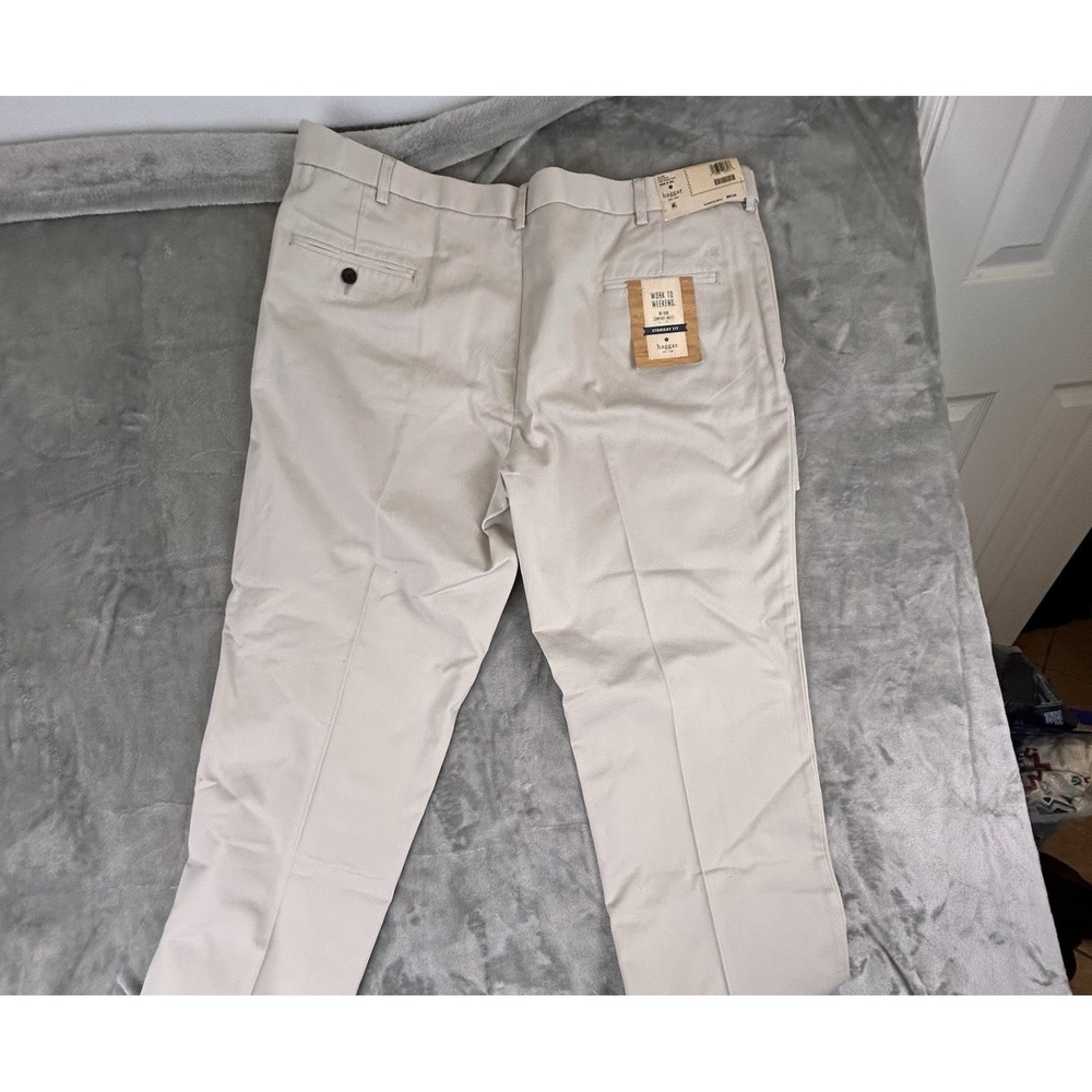 NEW Haggar Work To Weekend Light  Khaki Pants 42x30 Tan Straight Fit NWT No Iron